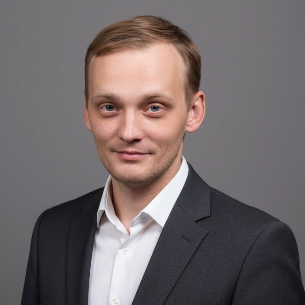 Денис Лукьянов